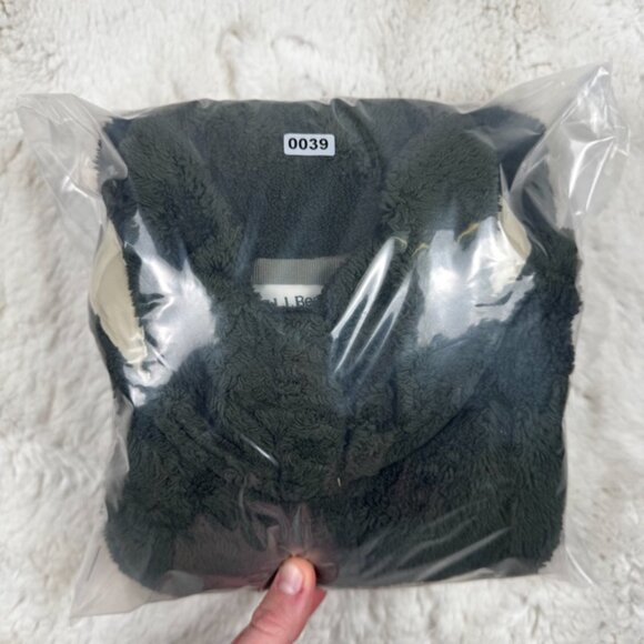 LL Bean High Pile Fleece Fuzzy Pullover Women Small 1/4 Snap T Green 505112 - Picture 10 of 10